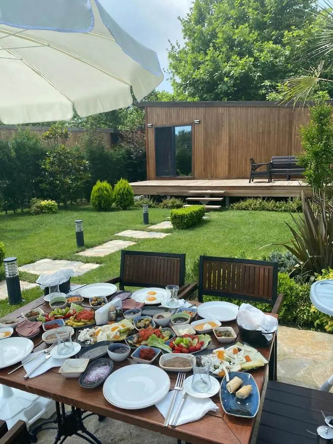Pamera Garden Hotel Cumhuriyet 5*,